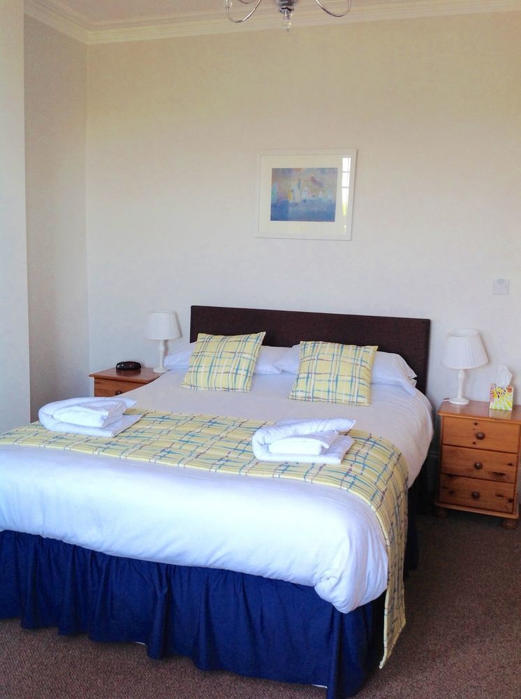 By The Sea Bed And Breakfast Eastbourne Exterior photo